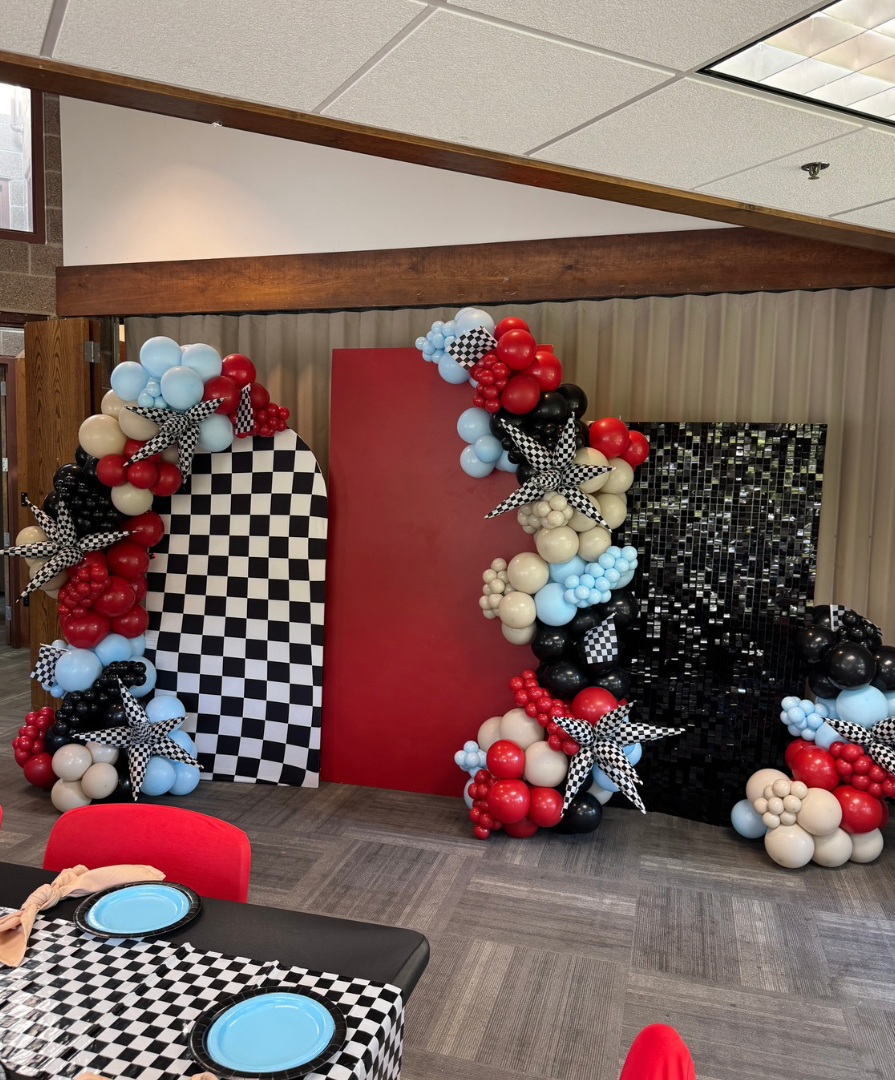 Backdrop Panels Set with Balloon Garland