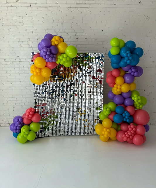 Shimmer wall installation by Lady With The Balloons in Leawood, Kansas — perfect for weddings, corporate events, and photo backdrops.
